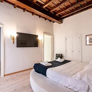 princes-suite-popolo-view.it-romehotels.com/