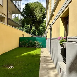 mono-apartments-aldini.emilia-romagnahotels.net/